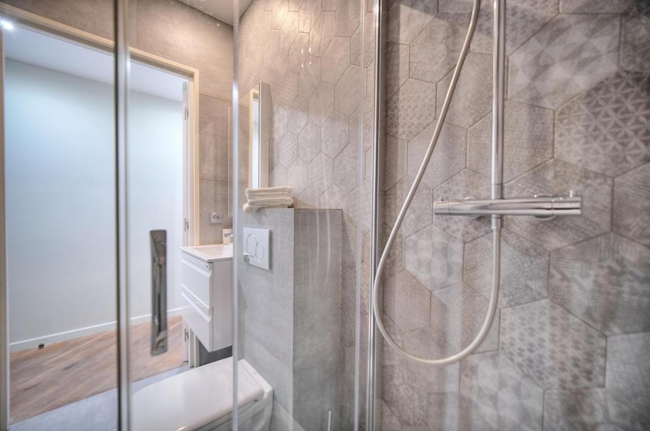 Appartement Bleuet - 200m Plage - 5minpalais - Verrière Côte D’azur *